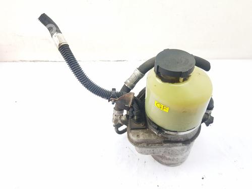 Used Steering pump Steering pump VAUXHALL ASTRA Mk IV (G) Estate (T98) 1.7 CDTI 16V (80 hp) 33889679 33889679
