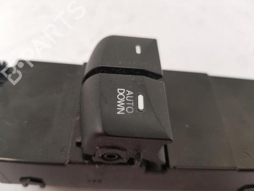 Right front window switch HYUNDAI i30 (GD) 1.4 | BP38068939I26 - Image 3