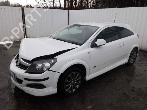Left mirror OPEL ASTRA H GTC (A04)  | BP22668491C26 