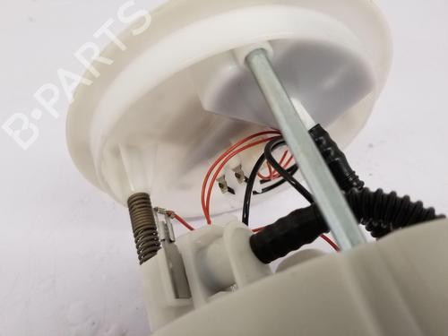 Pompe à carburant VAUXHALL CORSA Mk III (D) (S07) 1.0 i 12V (L08) | BP28329570M76 