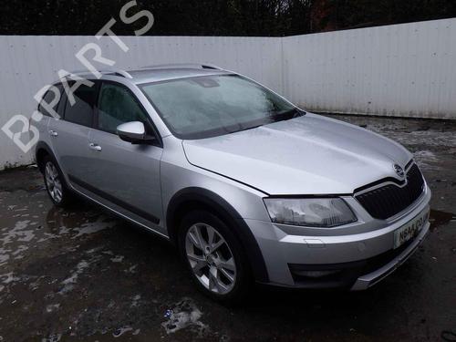 Used Parts SKODA OCTAVIA III Combi (5E5, 5E6) 2.0 TDI 4x4 2148039