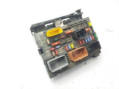 Used Fuse box Fuse box PEUGEOT 5008 (0U_, 0E_) 2.0 HDi 150 / BlueHDi 150 (150 hp) 34169167 34169167