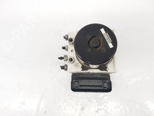 Used ABS pump ABS pump VOLVO V40 Hatchback (525) D2 (114 hp) 35967293 35967293