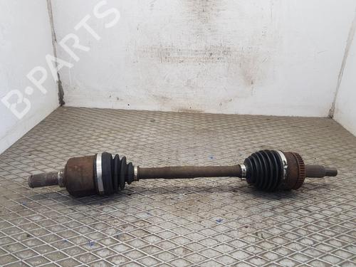 Used Left front driveshaft KIA SPORTAGE III (SL) 1.7 CRDi (116 hp) 28283803