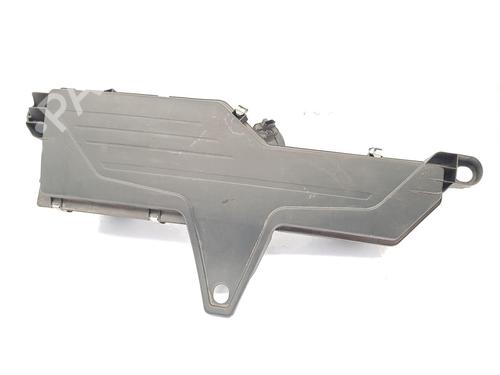 Used Air filter box BMW 1 (F20) 116 d (116 hp) 29738096