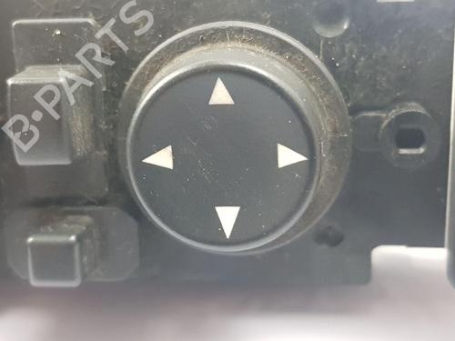 Right front window switch LAND ROVER RANGE ROVER III (L322) 3.0 D 4x4 | BP28175246I26 