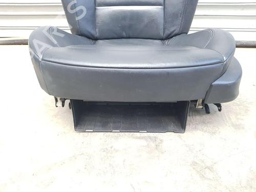 Right front seat BMW Z4 Roadster (E85) 2.2 i | BP36052151C16 - Image 35