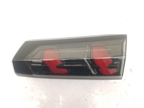 Used Right tailgate light PEUGEOT 2008 II (UD_, US_, UY_, UJ_, UR_, UC_) 1.2 PureTech 100 (USHNK) (101 hp) 28283989