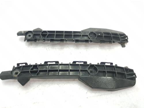 Used Rear bumper bracket TOYOTA AURIS (_E18_) 1.2 (NRE185_, NRE185R) (116 hp) 22681129