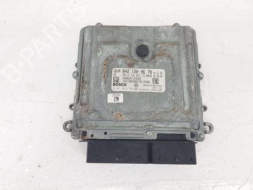 Used Engine control unit (ECU) MERCEDES-BENZ M-CLASS (W164) ML 280 CDI 4-matic (164.120) (190 hp) 22669588