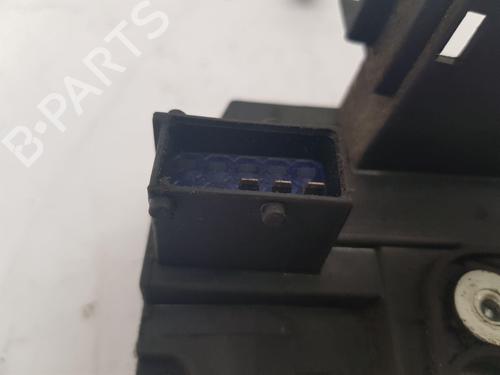 Front right lock RENAULT TRAFIC II Van (FL) 1.9 dCi 100 (FL0C, FL0K, FL0B) | BP36144479C97 - Image 5