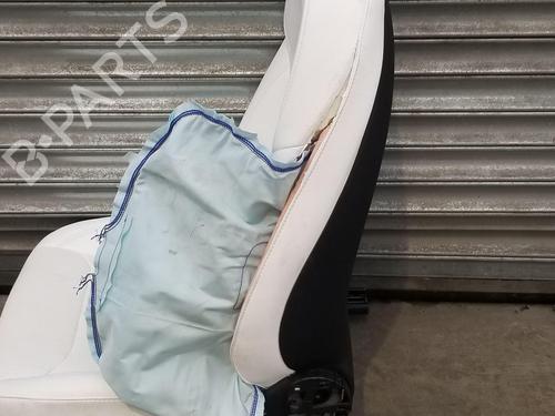 Right front seat TESLA MODEL Y (5YJY)  | BP32870615C16  - Image 33