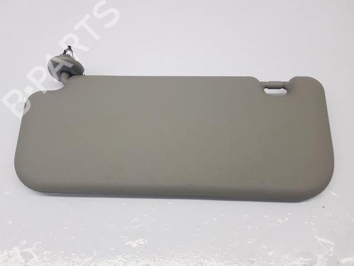Used Right sun visor Right sun visor 38487650 38487650