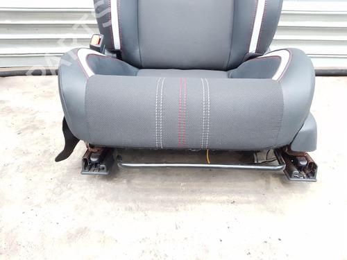 Left front seat TOYOTA COROLLA Hatchback (_E21_, _EA1_, _EH1_) 1.8 Hybrid (ZWE211, ZWE219) | BP29620592C15 
