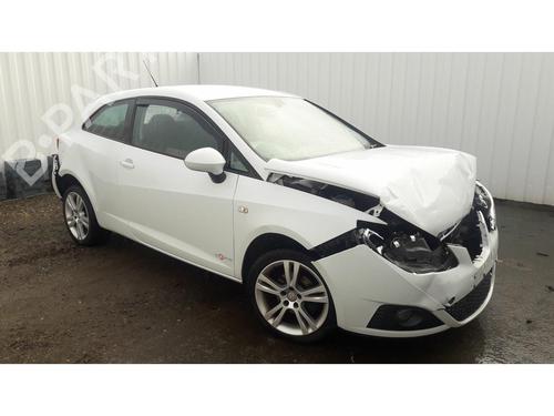 Brugte SEAT IBIZA IV (6J5, 6P1) 1.4 (85 hp) 4423680