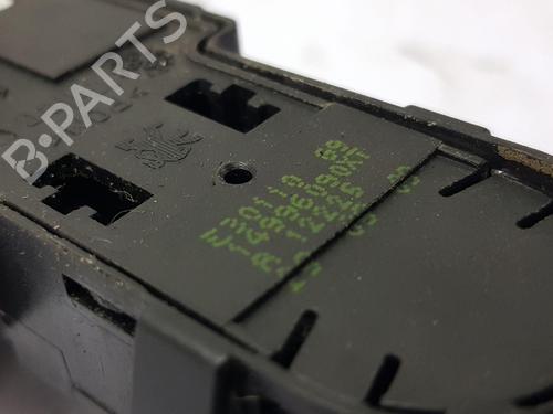 Right front window switch CITROËN JUMPY II Van 1.6 HDi 90 16V | BP32398020I26