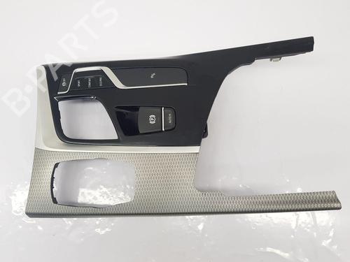 Used Shift knob Shift knob BMW 5 (G30, F90) 530 i (252 hp) 33275668 33275668