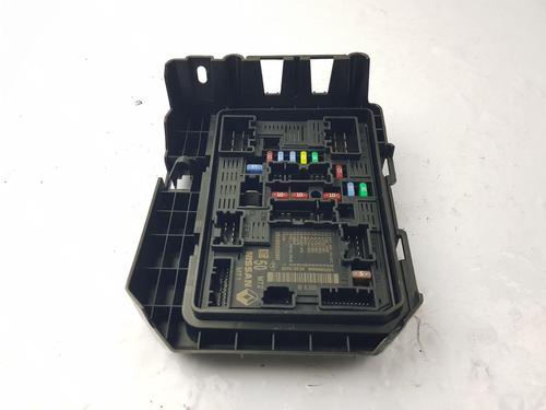 Fuse box RENAULT CLIO V (B7_) 1.0 TCe 100 (B7MT) | BP38991390E1 - Image 2