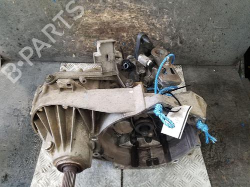 Gearkasse VW TRANSPORTER T6 Van (SGA, SGH, SHA, SHH) 2.0 TDI (102 hp) 31983675