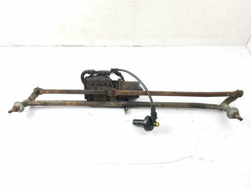 Used Front wiper motor VAUXHALL MOVANO Mk I (A) Van (X70) 2.5 CDTI (FD) (101 hp) 30445514