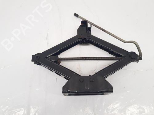 Used Jack Kit Jack Kit FORD KUGA I 2.0 TDCi 4x4 (136 hp) 35967042 35967042