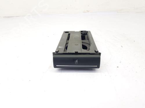 Cup/Object holder AUDI A3 Sportback (8PA) 1.6 | BP36664483I37 - Image 2