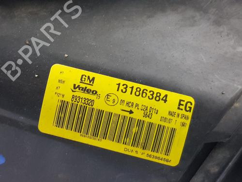 Right headlight VAUXHALL CORSA Mk III (D) (S07) 1.2 (L08) | BP30864771C29