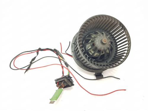 Moteur de chauffage RENAULT MODUS / GRAND MODUS (F/JP0_) 1.2 16V (JP0W) (101 hp) 26012844
