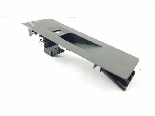 Left front window switch VW TRANSPORTER T6 / CARAVELLE T6 Bus (SGB, SGJ, SHB, SHJ) 2.0 TDI 4motion | BP30184887I27 