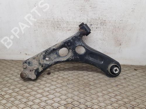 Used Right front suspension arm Right front suspension arm 30330756 30330756