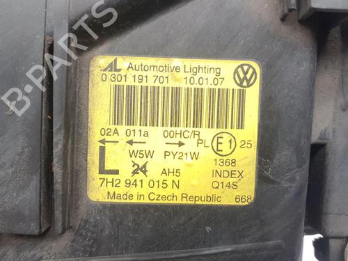 Left headlight VW TRANSPORTER T5 Van (7HA, 7HH, 7EA, 7EH) 2.5 TDI | BP30520640C28