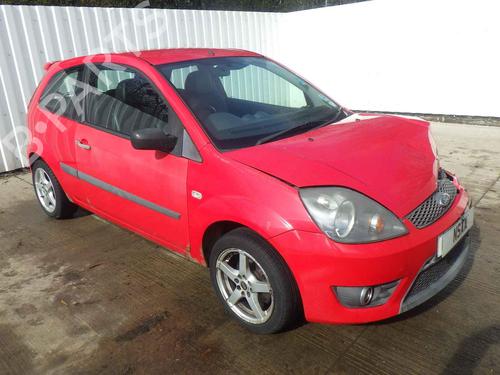 Brugte FORD FIESTA V (JH_, JD_) 1.6 TDCi (90 hp) 4360439