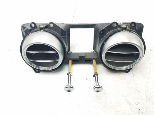 Used Air vent Air vent 38616913 38616913