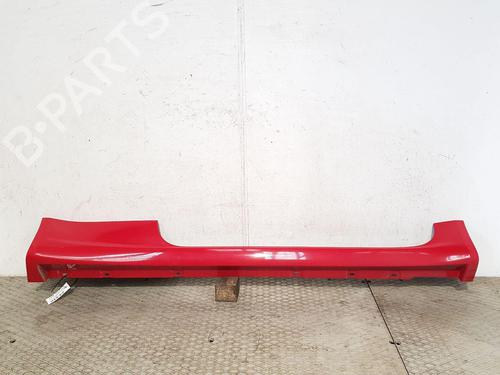 Used Right sideskirt Right sideskirt 36812865 36812865