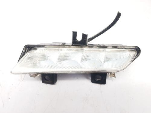 right-daytime-light-renault-captur-i-j5_-h5_-2013-38564424 main image