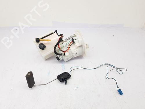 Used Fuel pump Fuel pump MERCEDES-BENZ A-CLASS (W176) A 250 4-matic (176.051) (218 hp) 33442928 33442928