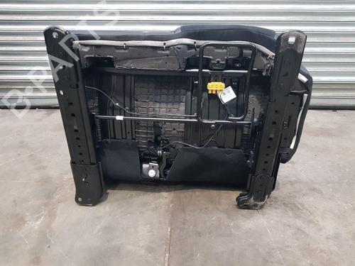 Right front seat MERCEDES-BENZ GLB (X247) GLB 200 d (247.612) | BP32846928C16 - Image 81