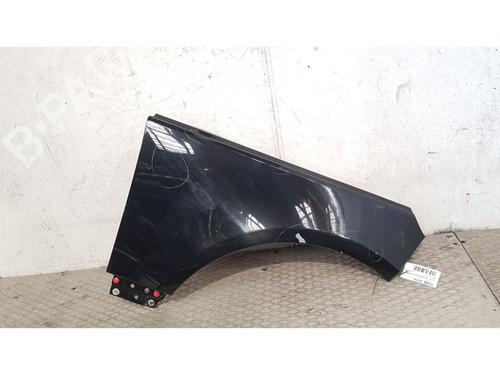 Used Right front fenders Right front fenders 38049239 38049239