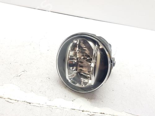 Used Left front fog light TOYOTA YARIS (_P21_, _PA1_, _PH1_) [2020-2025]  22682833