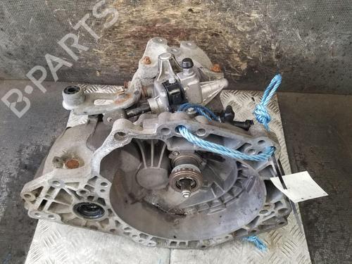 Used Gearbox Gearbox VAUXHALL CORSAVAN Mk IV (E) Hatchback Van (X15) 1.3 CDTi (75 hp) 35885293 35885293