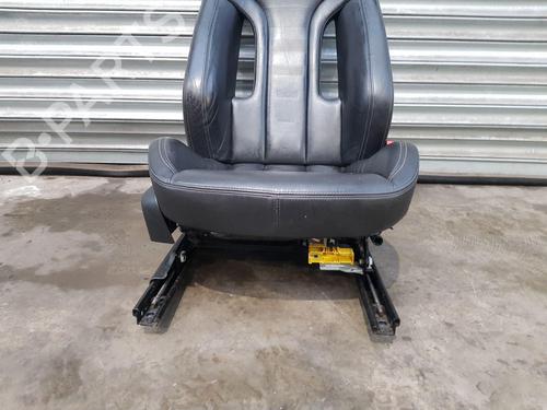 Siège avant droit BMW 4 Coupe (F32, F82) M4 Competition | BP30650130C16