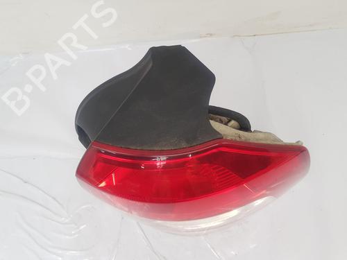 Used Right taillight Right taillight VAUXHALL ZAFIRA Mk II (B) (A05) 1.6 (115 hp) 35772238 35772238