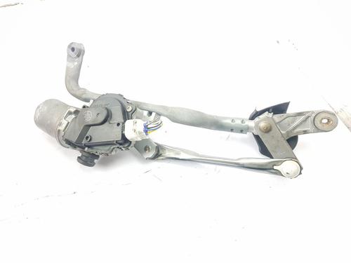 Used Front wiper motor Front wiper motor TOYOTA YARIS (_P13_) 1.3 (NSP130_, NSP130) (99 hp) 32251945 32251945
