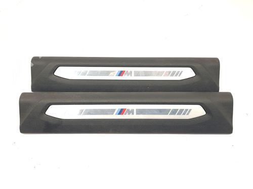 Højre sidekjole BMW 1 (F40) 118 i (140 hp) 30713792