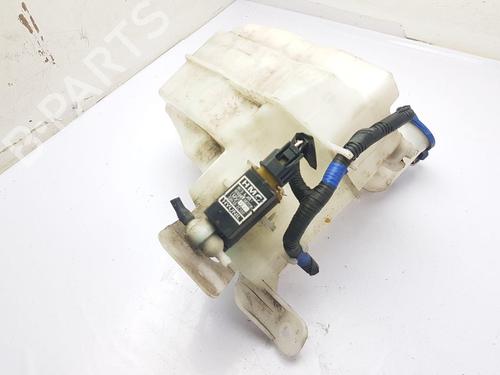 Used Windscreen washer tank Windscreen washer tank KIA PICANTO I (SA) 1.0 (61 hp) 35996447 35996447