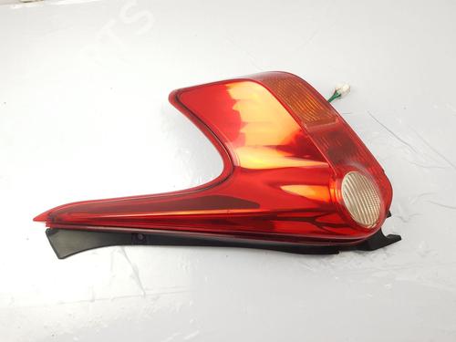 right-taillight-nissan-juke-f15-2010-2011-2012-2013-2014-2015-2016-2017-2018-2019-36862468 main image
