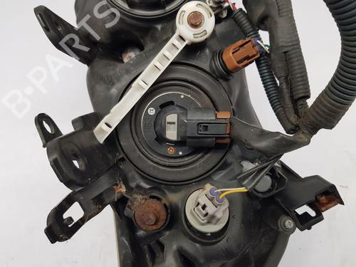 Left headlight TOYOTA RAV 4 III (_A3_) 2.2 D 4WD (ALA30_, ALA30R) | BP29815873C28