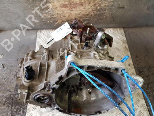 Used Gearbox KIA VENGA (YN) 1.4 CVVT (90 hp) 25840747