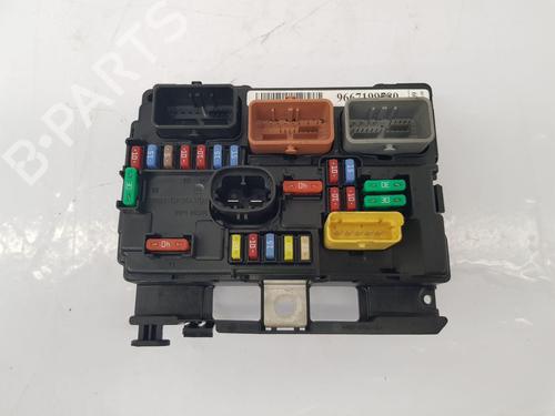 Used Fuse box Fuse box PEUGEOT 207 SW (WK_) 1.6 HDi (90 hp) 33130835 33130835