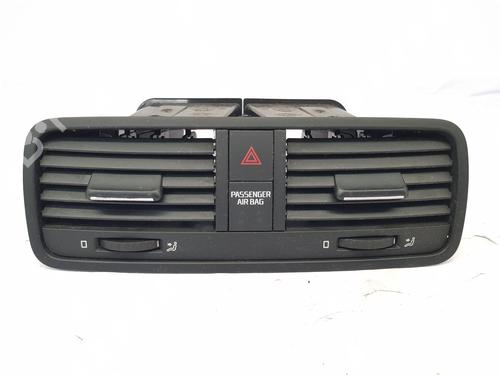 Used Air vent Air vent SKODA YETI (5L) 2.0 TDI 4x4 (110 hp) 33275804 33275804